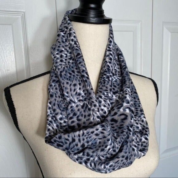 Leopard Print Gray & Black Infinity Scarf - Picture 2 of 3